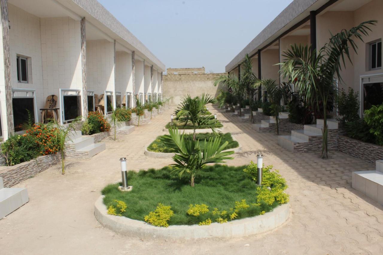 Complexe Hotelier Olympe Korhogo Exterior photo