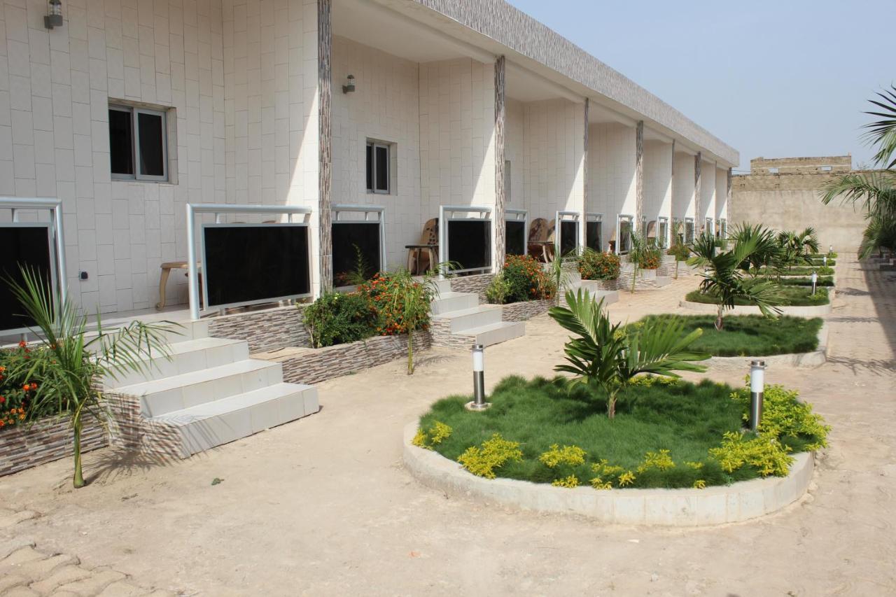 Complexe Hotelier Olympe Korhogo Exterior photo