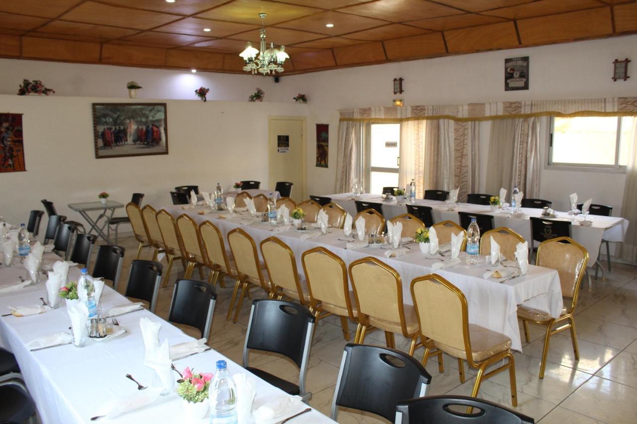 Complexe Hotelier Olympe Korhogo Exterior photo